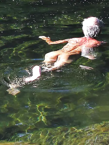 Raw gay donk swimming