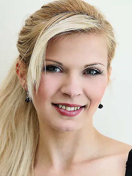 Hot blonde bitch sexy