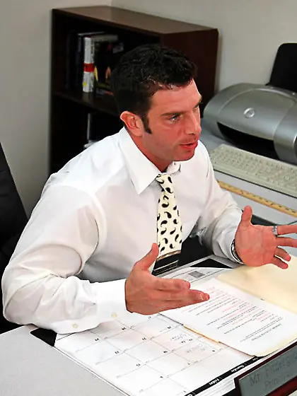 Experienced fucker slams pussy