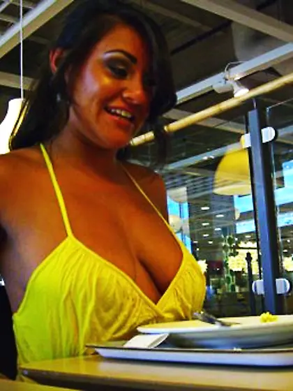 Latina teen in yellow top and jean shorts has pierced nipples to