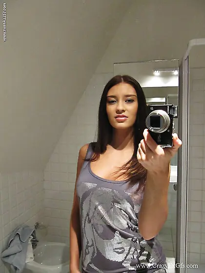 Natalie just oozes sex.