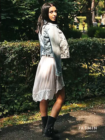 Straight petite milf