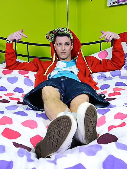 British gay feet