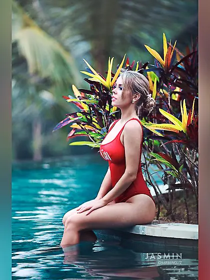 Camgirl bisexual dildo