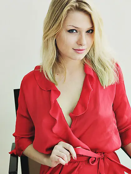 Russian clothed glamour