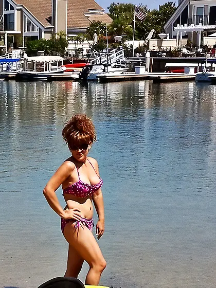 Sexy San Diego mom