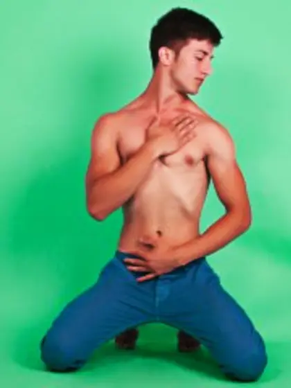 Brunette paulhothunk perform anal