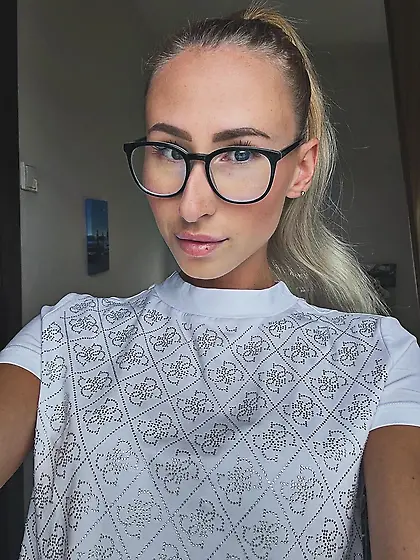 Tereza with sexy glasses