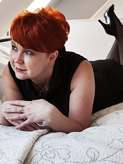 White milf fire red