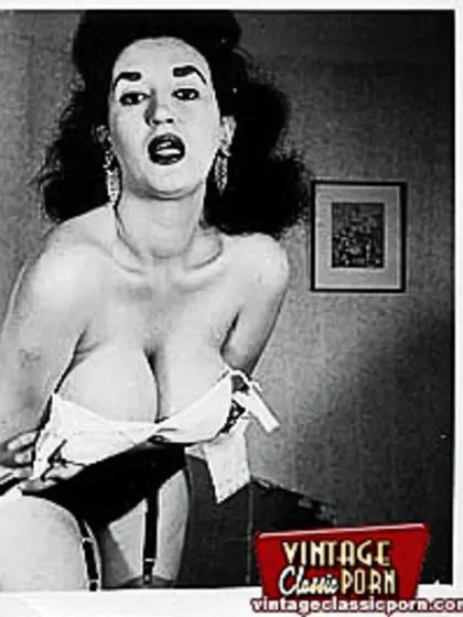 Hot busty naked vintage