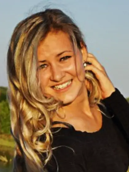 19 yo blonde Fantastikdream.