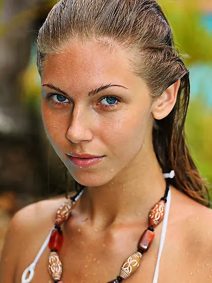 Bimbo white bikini models