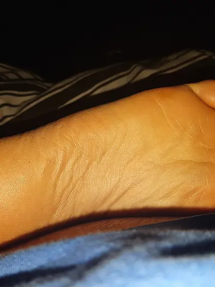 Romanian whore's feet