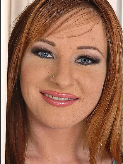 Doctor with big pole drilling throat and all other holes of titt