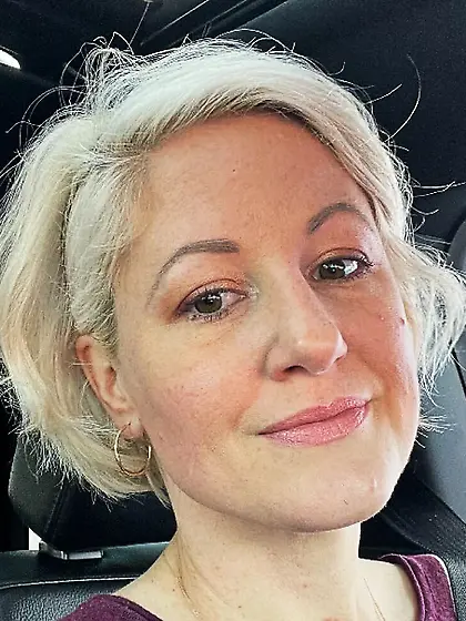 Angel redhead milf sexy legs/feet/face