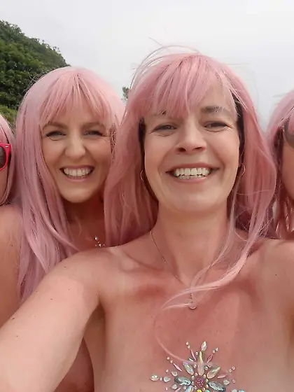 Slut mom Linda exposed