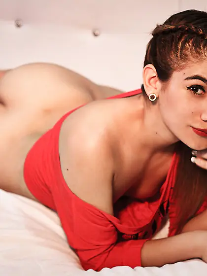 Latin teen brown hair