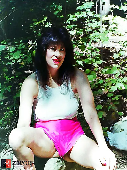 Ex in rosy cut-offs