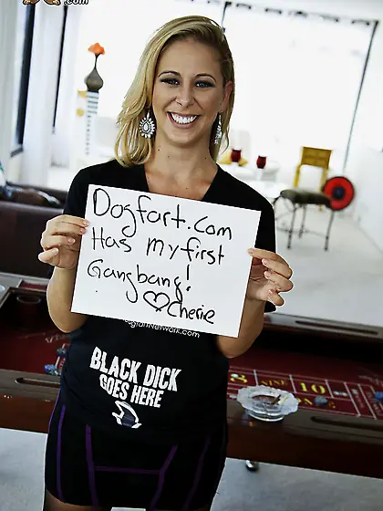 Blonde MILF in stockings takes part in her first ever interracia