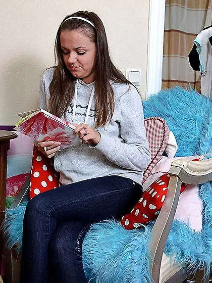 Sally D masturbation