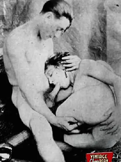 Ladies thirties sucking cock