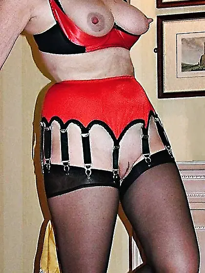 Today only uber-sexy suspenders!!