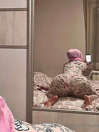 More Hot Muslim Girls