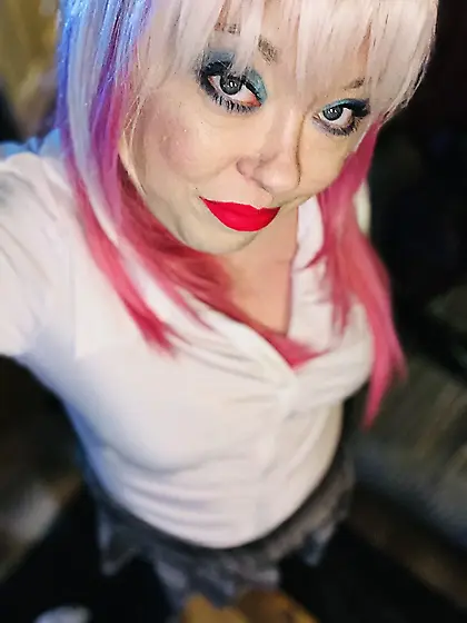 Tina Snua Selfies #38