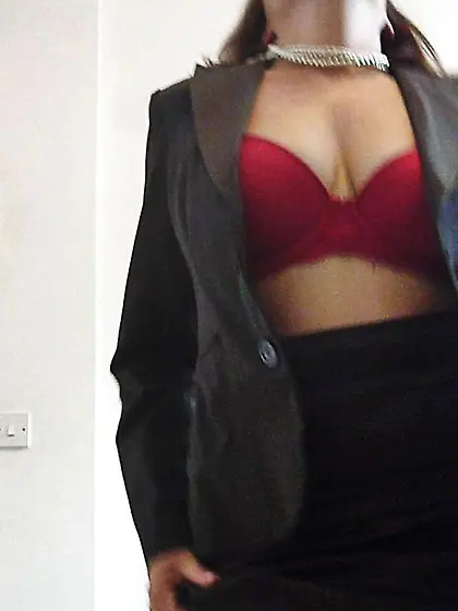 Posh MUMMY Minxie Molly Flashs Mounds Cootchie