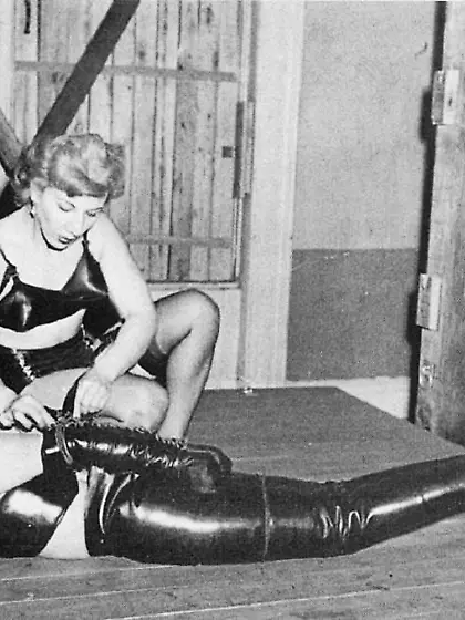 Retro Bondage – Great Granny And Her Hot Neighbo