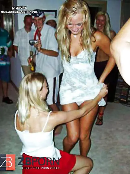 OUTDOOR EROTIC COOCHIES