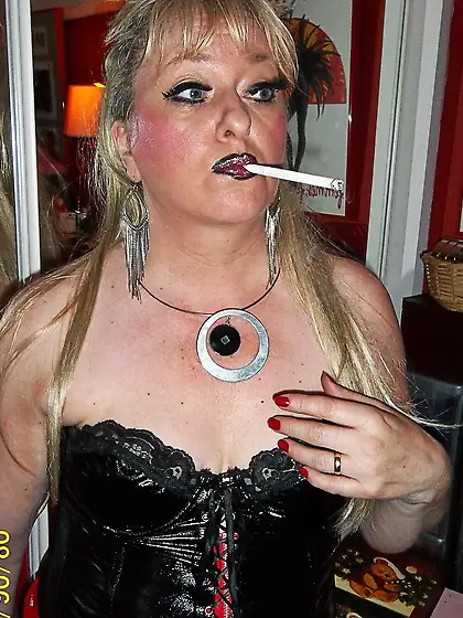 SHIRLEY SLUT 235 HOPE