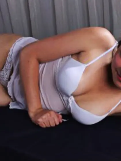 Brunette sexyassco perform anal