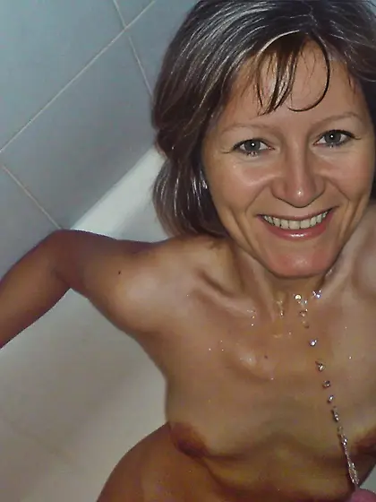 My sister pissing or being pissed on