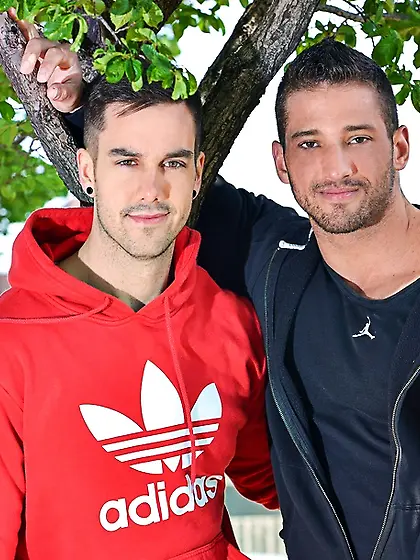 Couple guys lovely beefy