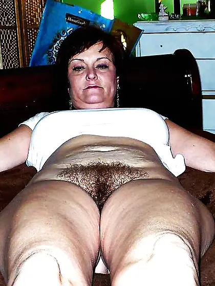 Amazing sweet hairy pussy 3!