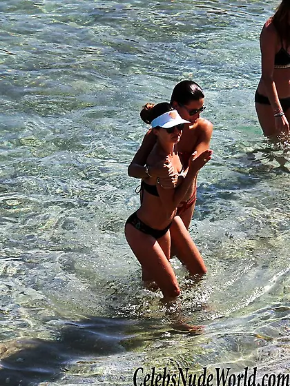 Sexy Photos of Adriana Lima