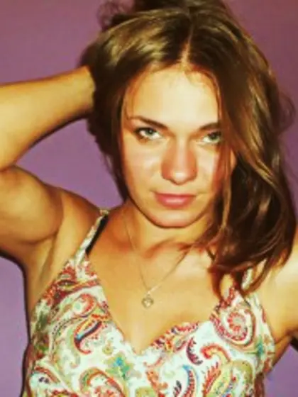 Brunette desireangel211 perform dancing