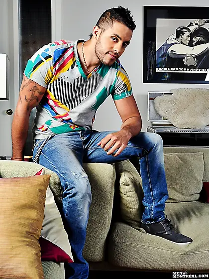 Sexy lean guy strips