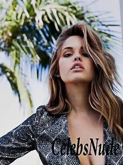 Debby Ryan Sexy Photos