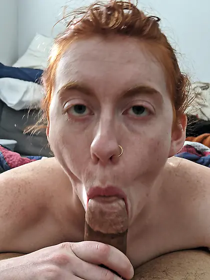 firecrotch slut smoking a skin cigar