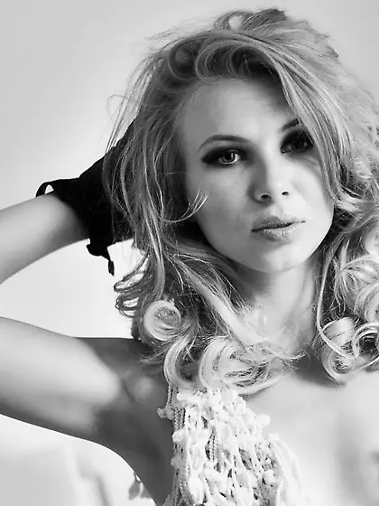 White girl beautiful tits