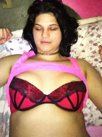 Gypsy girl homemade blowjob and anal sex