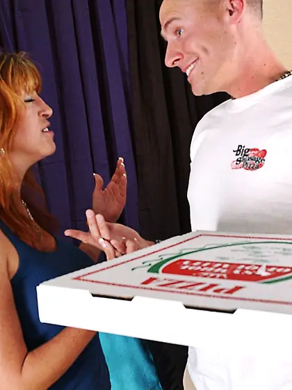 Rachel Rivers takes her clothes off on the sofa and gets her mat