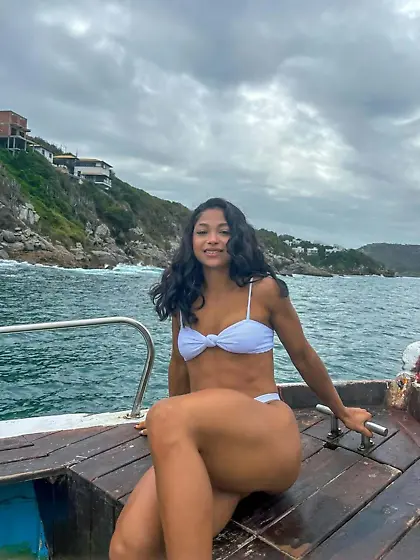 how would you break this hot cocky fitness bitch?