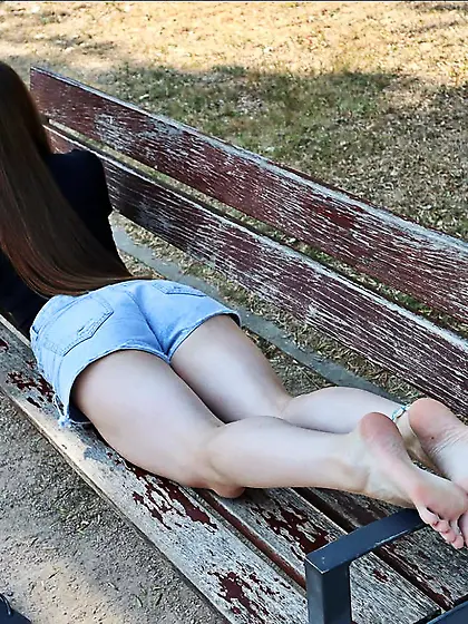 Teen feet