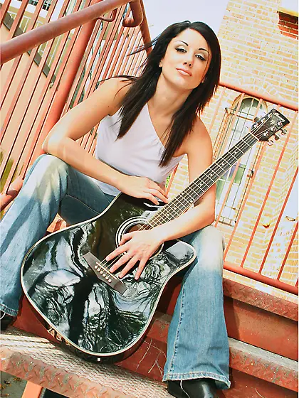 Chrissy shows off tits and pussy on spring break