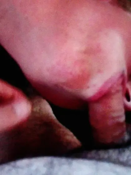 Pregnant 8 months. Doing her dooty