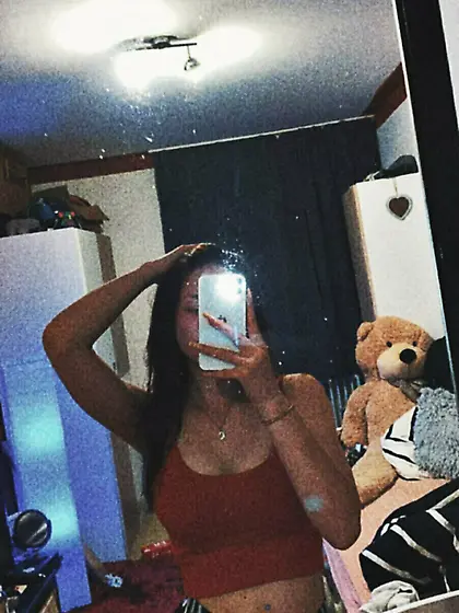 Horny German Teenslut Jasmina 18-20