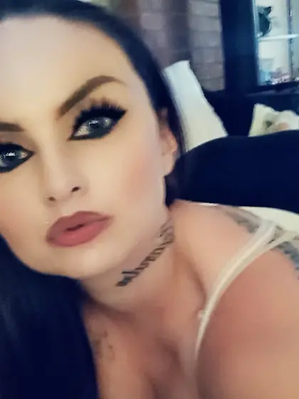 My sexy mom that loves being slutty